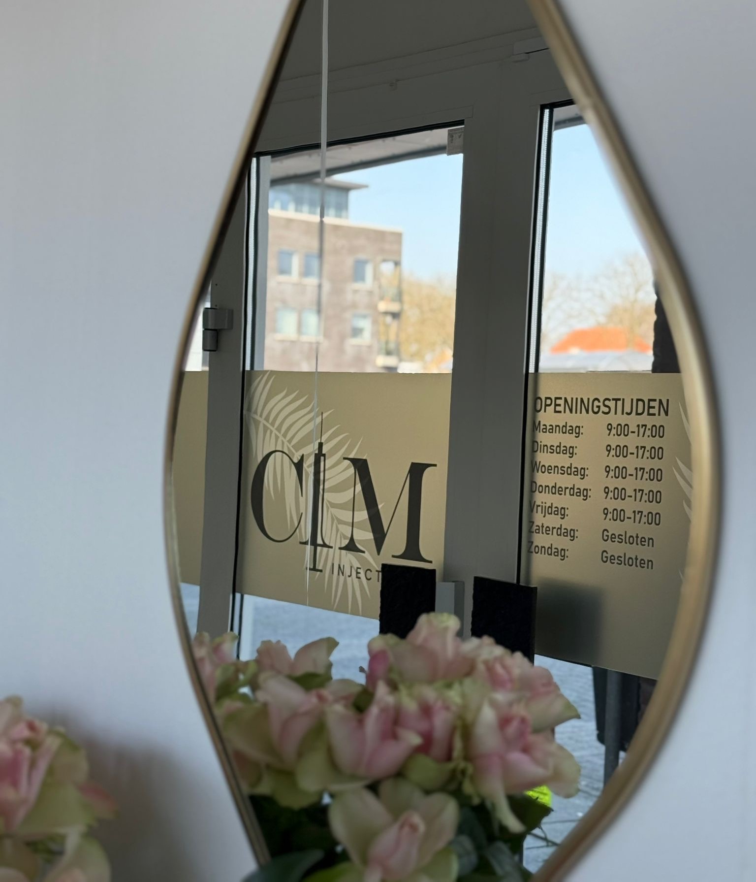 CIM injectables spiegel met branding